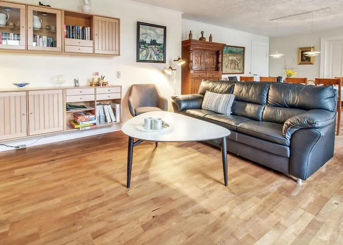 別荘 Birita - 20km From The Sea By Interhome *